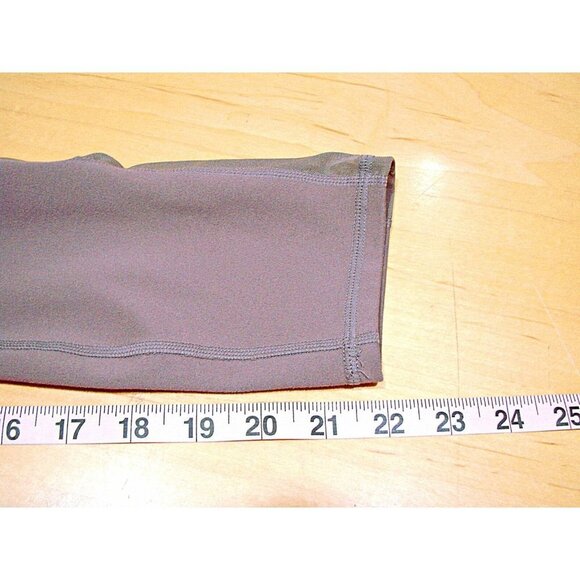 Fabletics Mauve Mila Pocket High Waisted Capri Mesh Side Leggings Size Small - Picture 5 of 9